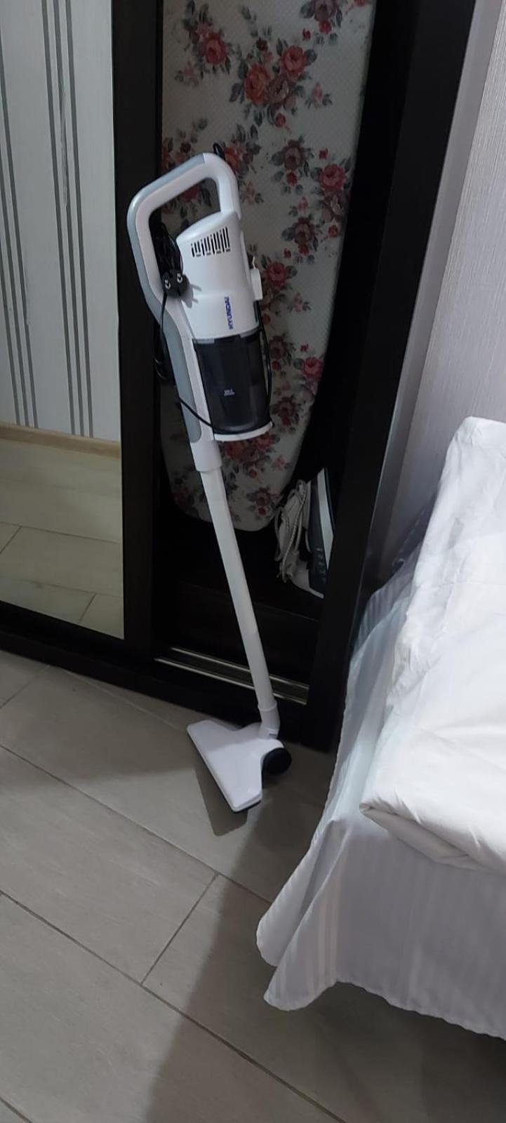 Apartamento Rezal Plaza Batumi Exterior foto