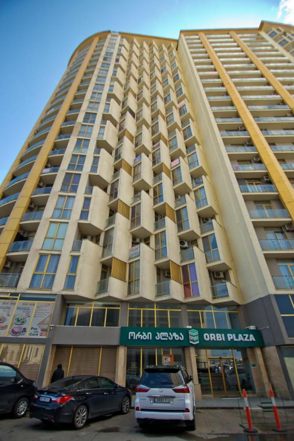 Apartamento Rezal Plaza Batumi Exterior foto